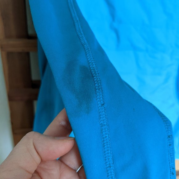 Light REI Midlayer with Reflective details - Picture 9 of 9